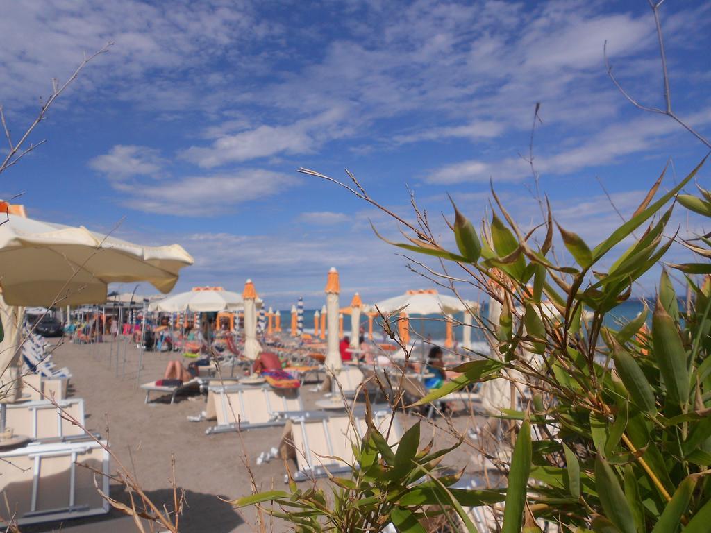 Camping Delfino Albenga Exteriér fotografie