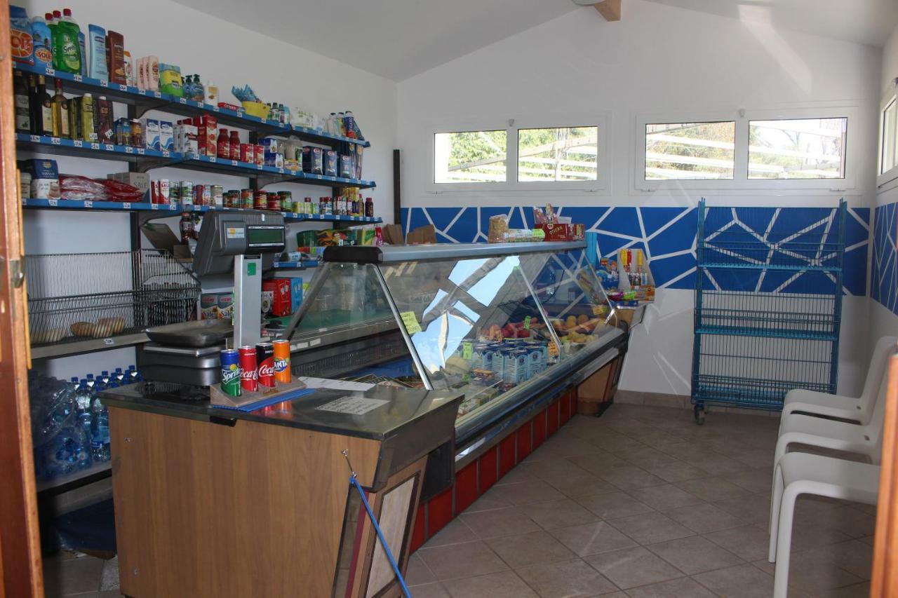 Camping Delfino Albenga Exteriér fotografie